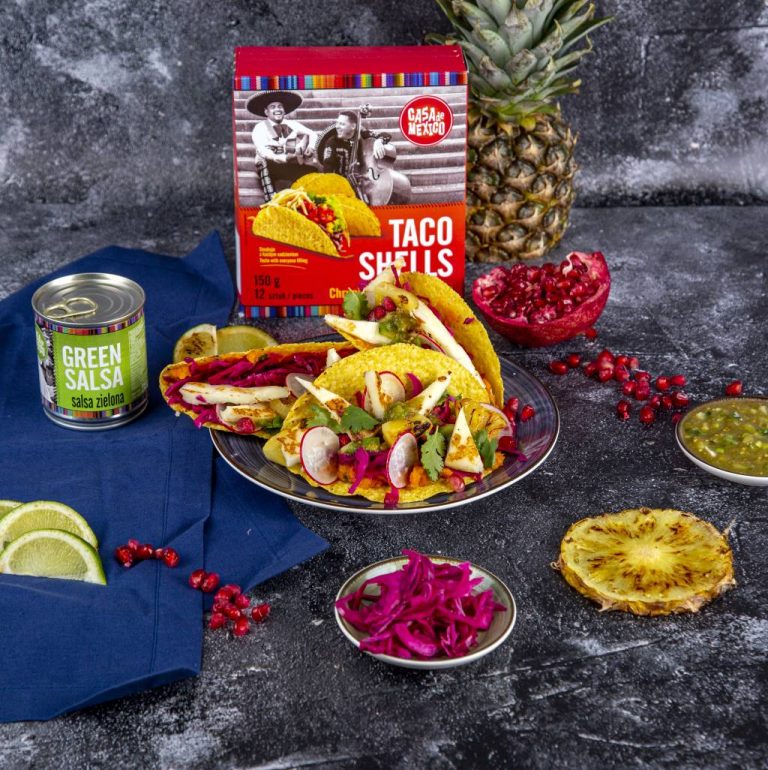 Tacos z&nbsp;grillowanym serem halloumi z&nbsp;zieloną salsą meksykańską